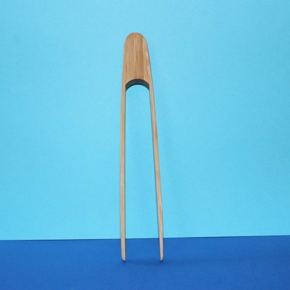 Miniature Bamboo Tongs with Magnet - Picture 4 of 4